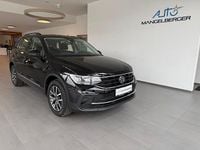 Gebraucht VW Tiguan Life 150 PS (110 kW) 2022 Deep black perleffekt SUV