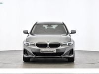 Gebraucht BMW 318 Shadowline 150 PS (110 kW) 2024 Grau Kombi