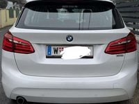 Gebraucht BMW 216 Advantage 116 PS (85 kW) 2016 Kombi