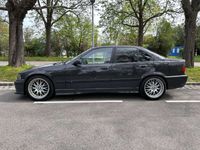 gebraucht BMW 325 325 i