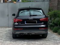 gebraucht Audi Q3 2,0 TDI Design quattro S-tronic