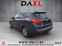 gebraucht Kia Ceed Sportswagon Ceed SW / cee'd SW 1,4 MPI Silber Plus