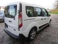 Gebraucht Ford Tourneo Trend 101 PS (74 kW) 2019 Weiß Van