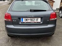 Gebraucht Audi A3 116 PS (85 kW) 2005 Grau Kleinwagen
