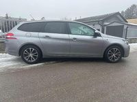 gebraucht Peugeot 308 SW 12 PureTech 110 Style S&S