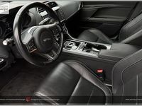 gebraucht Jaguar XE 20d R-Sport Aut.
