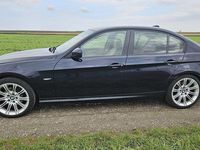 Gebraucht BMW 318 136 PS (100 kW) 2009 Blau Limousine