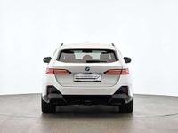 Gebraucht BMW 530e Efficient Dynamics 299 PS (219 kW) 2024 Weiß Kombi