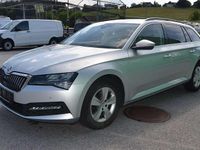 Gebraucht Skoda Superb 150 PS (110 kW) 2023 Silber Kombi