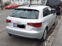 gebraucht Audi A3 A31,4 TFSI Ambiente S-tronic Ambiente