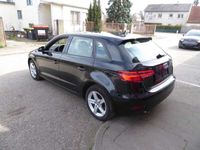 gebraucht Audi A3 Sportback 1,6 TDI S-tronic *LED*NAVI*LEDER*ACC*