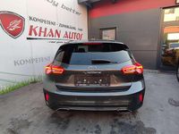 gebraucht Ford Focus 15 EcoBlue Vignale Aut.