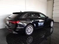 Gebraucht Audi A4 163 PS (119 kW) 2021 Schwarzmet. Kombi