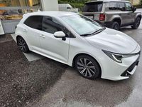 Gebraucht Toyota Corolla Hybrid Design 184 PS (135 kW) 2022 Weiß Limousine