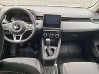 Gebraucht Mitsubishi Colt Invite 67 PS (49 kW) 2024 Rot Limousine