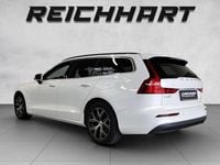 Gebraucht Volvo V60 Core 196 PS (144 kW) 2025 Weiß Kombi