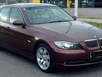 gebraucht BMW 330 Xi Allrad Benzin Automatik