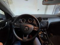 Gebraucht Skoda Octavia Scout 150 PS (110 kW) 2018 Weiß Kombi