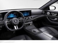 gebraucht Mercedes E300 - E4matic AMG Styling / Panorama-Schiebedach