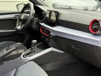 gebraucht Seat Arona FR Edition 1.0 TSI DSG AHK*NAVI*SHZ*ACC*Kamera*...