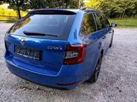 gebraucht Skoda Octavia Combi 16 TDI Style Limited