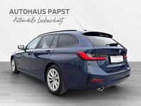 Gebraucht BMW 320 Advantage 190 PS (139 kW) 2020 Blau Kombi