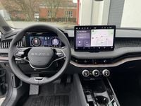 gebraucht Skoda Superb Combi L&K 2,0 TSI DSG 4x4 195KW MJ26 Navi