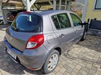 gebraucht Renault Clio ClioSuccess 12 16V 75 Success