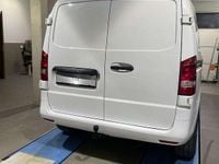 Gebraucht Mercedes Vito 163 PS (119 kW) 2017 Weiß Van