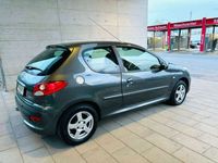 gebraucht Peugeot 206+ 206 206+ trendy// WENIG KM / NEUS PICKERL