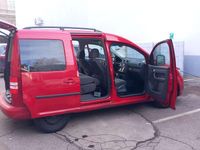 Gebraucht VW Caddy Family 105 PS (77 kW) 2011 Rot Van / Kleinbus