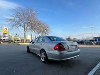 gebraucht Mercedes E320 Avantgarde CDI Aut.