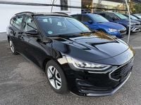 gebraucht Ford Focus Traveller 1,5 EcoBlue *LED*Navi*PDC*Carplay*