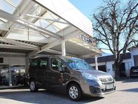 Gebraucht Peugeot TePee Active 99 PS (72 kW) 2015 Grau Kombi