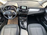 gebraucht BMW 216 Advantage**1.BESITZ**NAVI**LED**PDC**