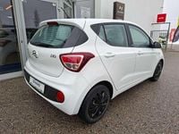 Gebraucht Hyundai i10 GO! 65 PS (47 kW) 2018 Weiß Kleinwagen