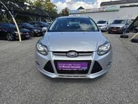 Gebraucht Ford Focus Titanium 125 PS (91 kW) 2016 Silber Limousine