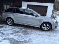 gebraucht Skoda Octavia Combi 20 Ambition TDI 4x4 Green tec