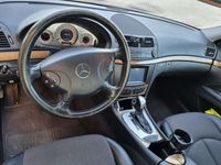 gebraucht Mercedes E320 Avantgarde Sport 4MATIC CDI Aut.