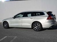 Gebraucht Volvo V60 Inscription 250 PS (183 kW) 2020 Silber Kombi