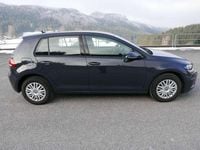 gebraucht VW Golf VII Trendline BMT/Start-Stopp 8 fach bereift