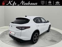 Gebraucht Alfa Romeo Stelvio Veloce 209 PS (153 kW) 2024 Weiß SUV