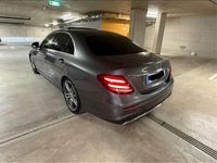 gebraucht Mercedes E220 AMG LINE