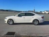 Gebraucht Skoda Superb Ambition 150 PS (110 kW) 2020 Weiß Limousine