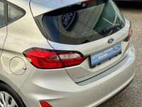 gebraucht Ford Fiesta Cool & Connect - Winterpaket