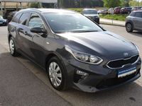 gebraucht Kia Ceed Sportswagon Ceed SW / cee'd SW 1,5 TGDI Silber Navigation Bluetooth Si...