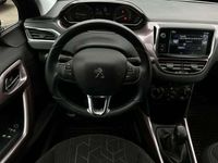 gebraucht Peugeot 2008 12 VTi Active