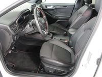 gebraucht Ford Focus Traveller 10 EcoBoost Hybrid ST-L