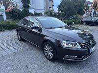Gebraucht VW Passat 105 PS (77 kW) 2012 Limousine