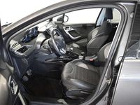 gebraucht Peugeot 2008 1,5 BlueHDi 100 Allure S&S